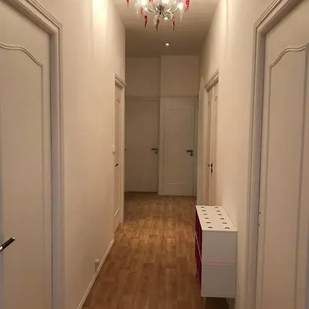 Maison 8 P. Bien Situe. Entree Et Sortie Facile. Prázdninový dům *